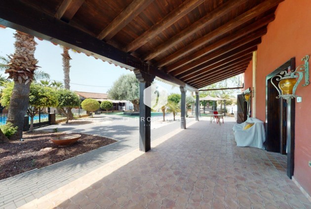 Resale - Villa -
Catral - Costa Blanca