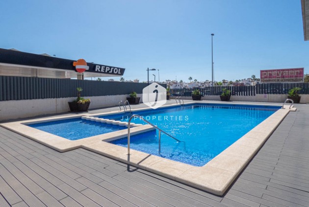 Z drugiej ręki - Mieszkanie w bloku -
Los Dolses - Inland