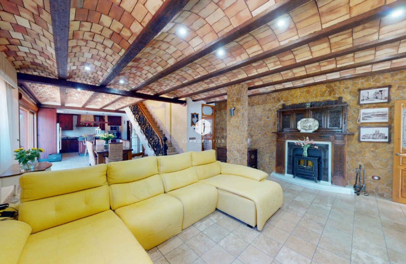 Resale - Villa -
Almoradí - Inland