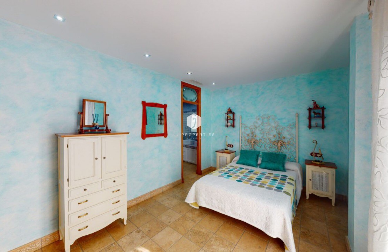 Resale - Villa -
Almoradí - Inland