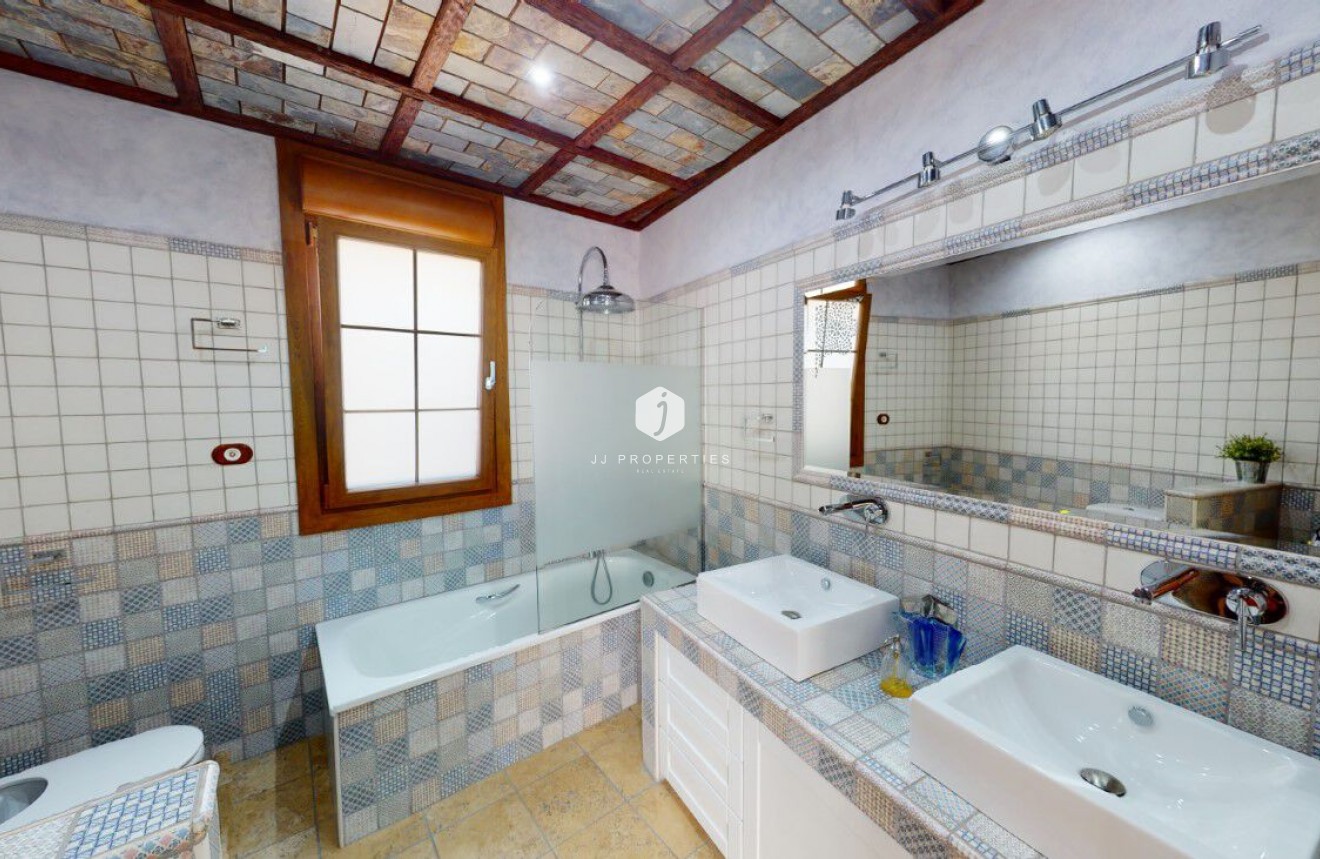 Resale - Villa -
Almoradí - Inland