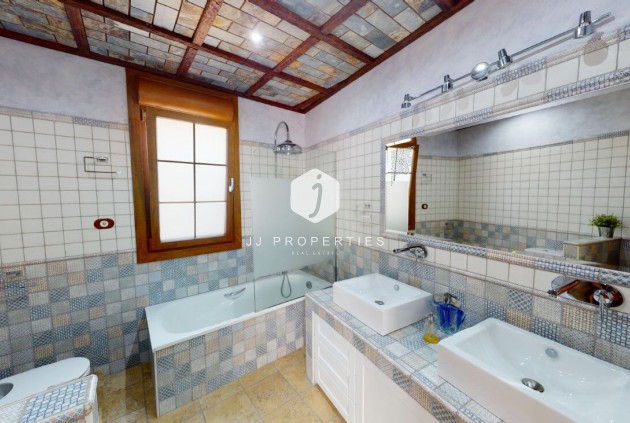 Resale - Villa -
Almoradí - Inland