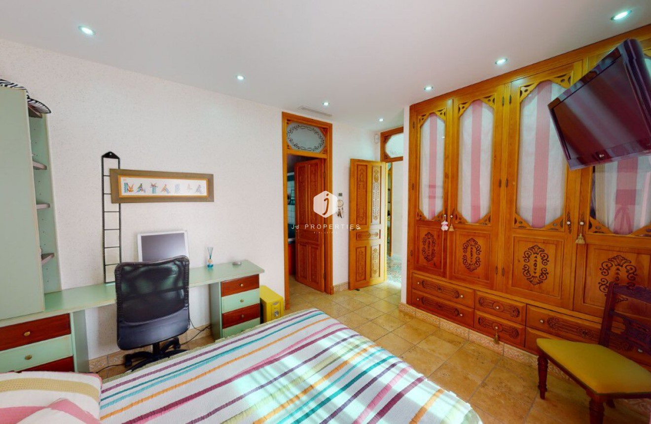 Resale - Villa -
Almoradí - Inland