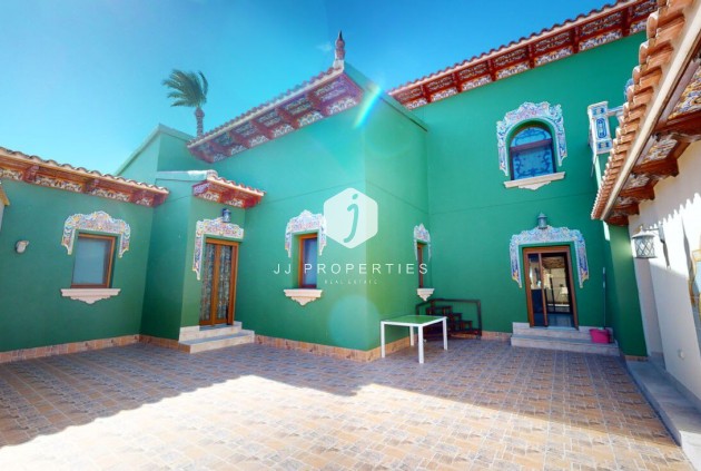 Resale - Villa -
Almoradí - Inland