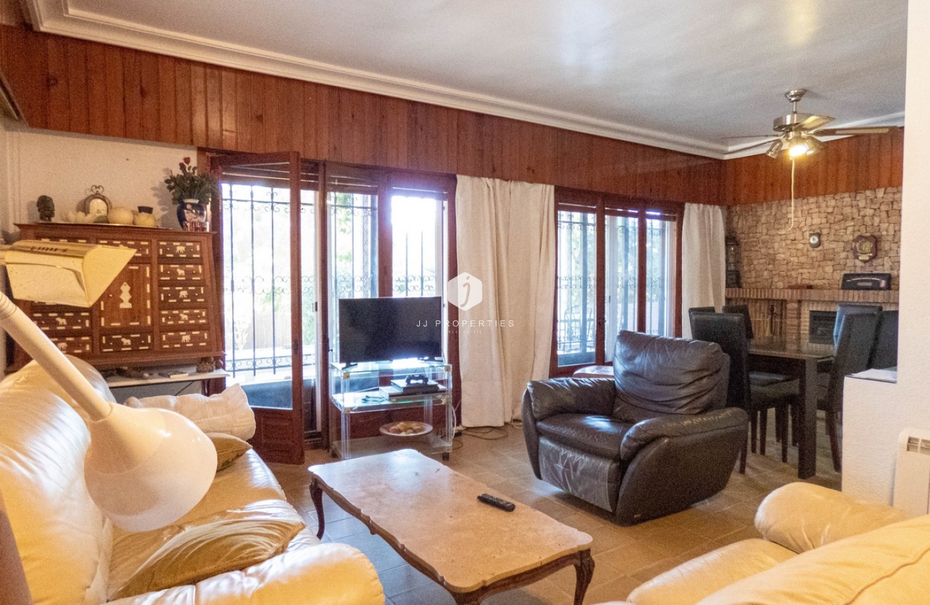 Resale - Villa -
Dehesa de Campoamor - Costa Blanca