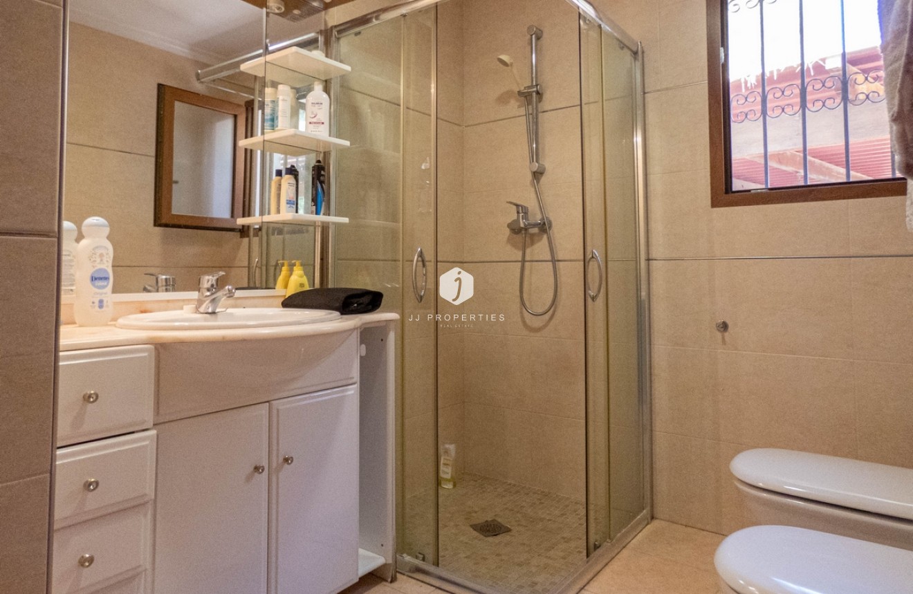 Resale - Villa -
Dehesa de Campoamor - Costa Blanca