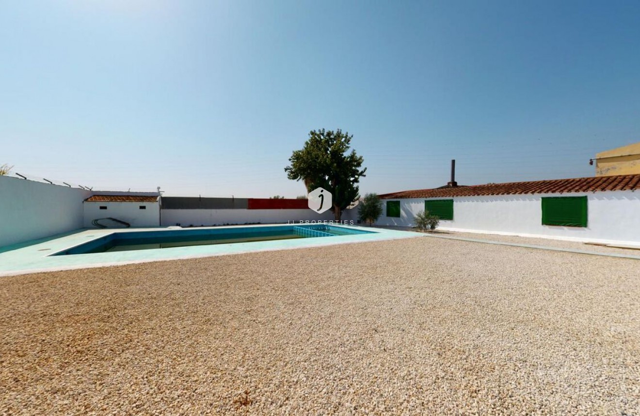 Aus zweiter Hand - Chalet -
Albatera - Inland