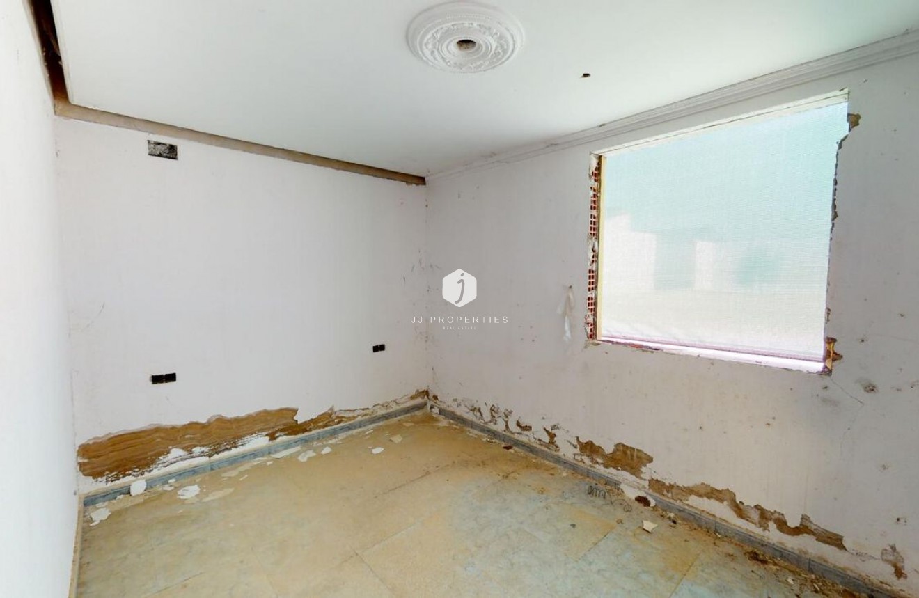 Aus zweiter Hand - Chalet -
Albatera - Inland