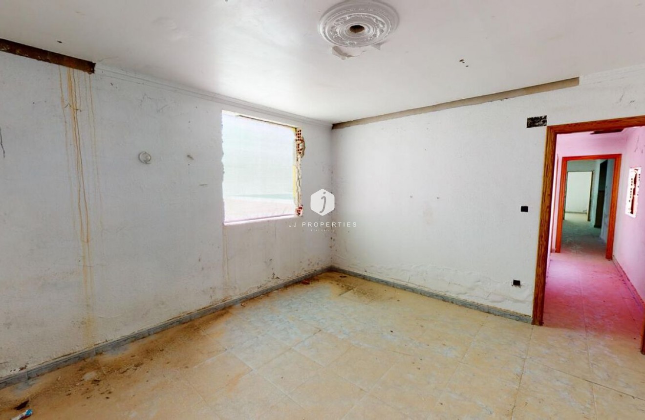 Aus zweiter Hand - Chalet -
Albatera - Inland