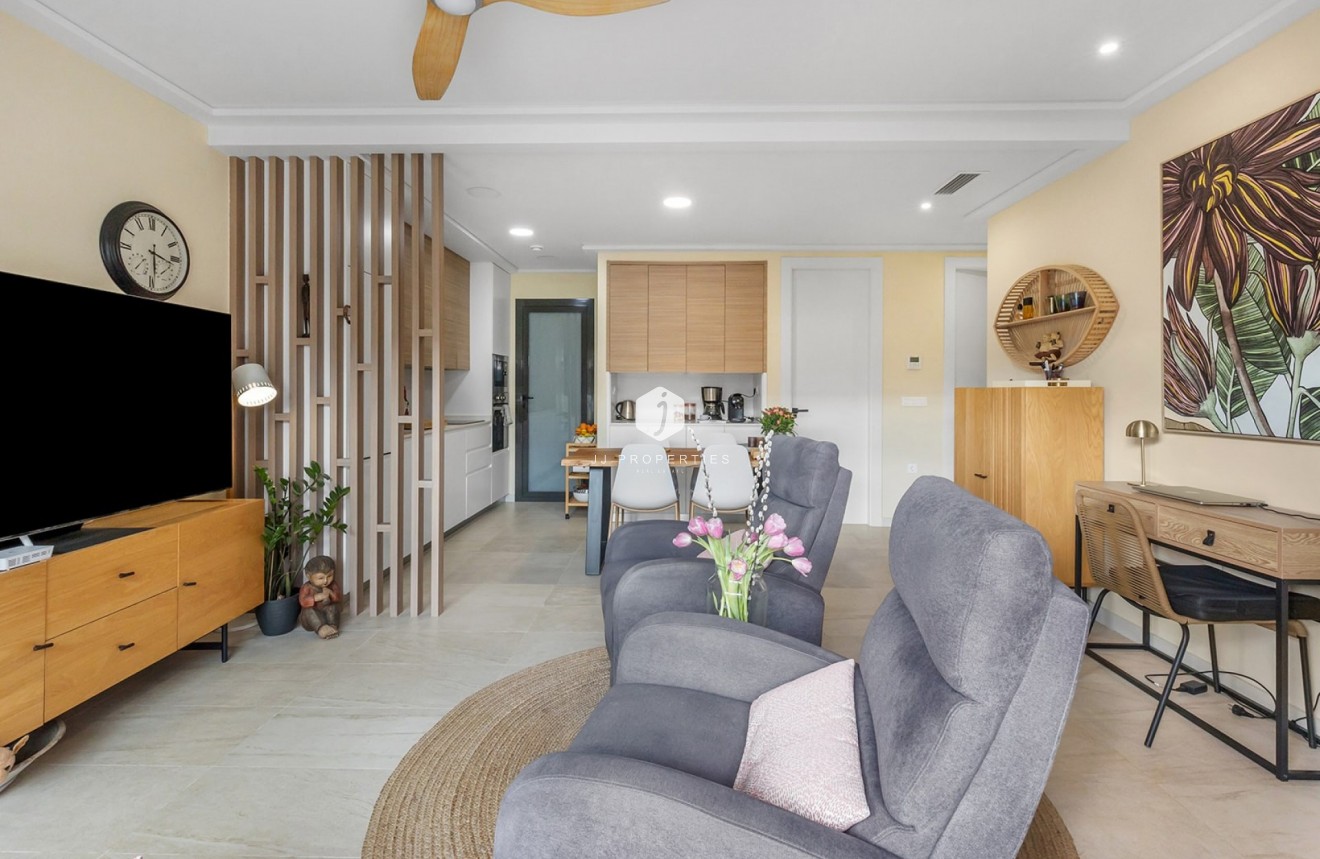 D'occasion - Appartement -
Torrevieja - Costa Blanca