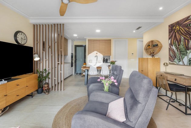 D'occasion - Appartement -
Torrevieja - Costa Blanca