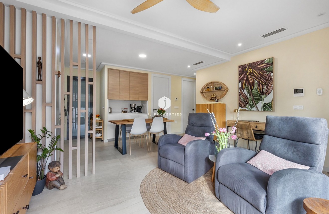 D'occasion - Appartement -
Torrevieja - Costa Blanca