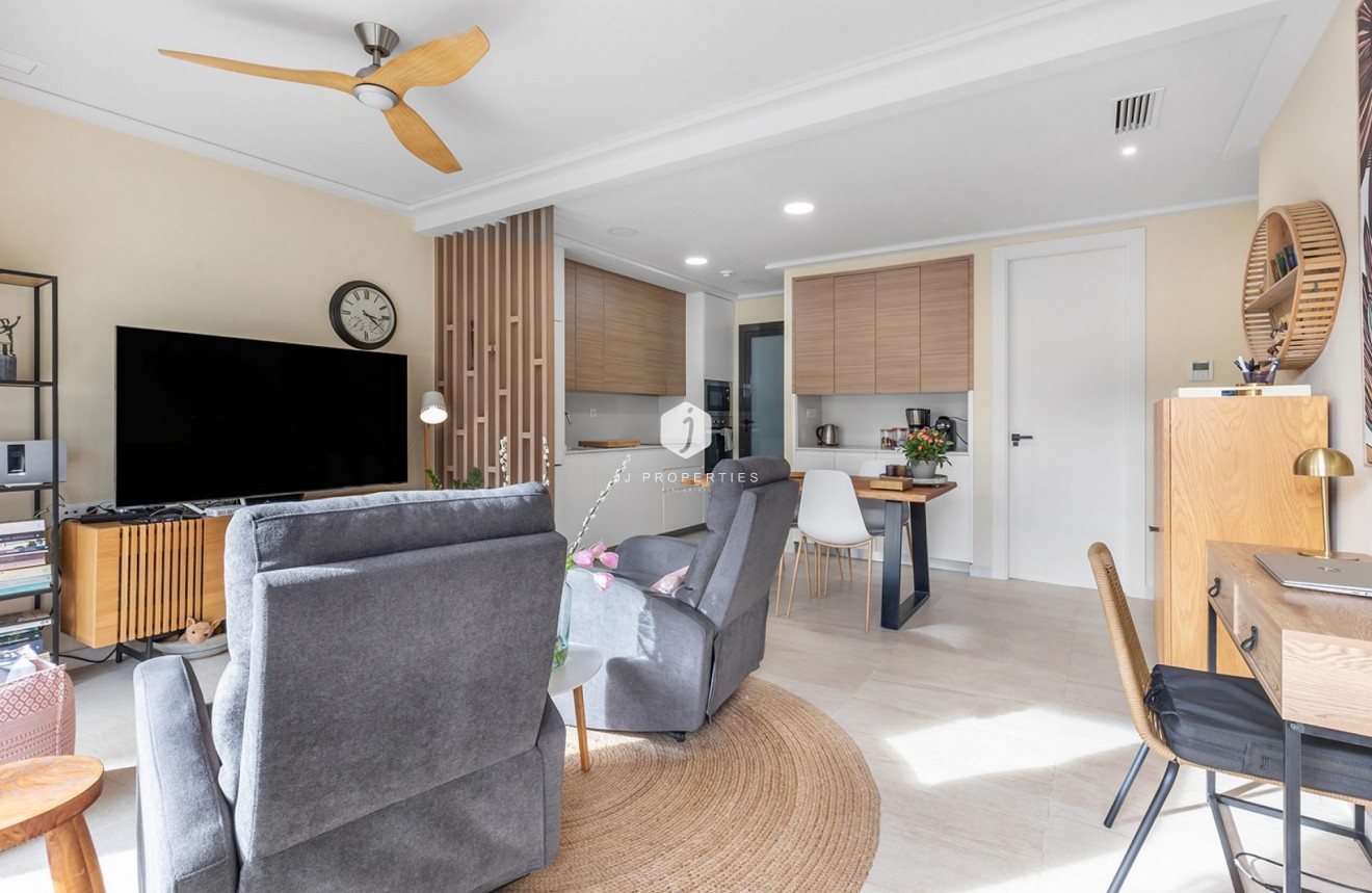 D'occasion - Appartement -
Torrevieja - Costa Blanca