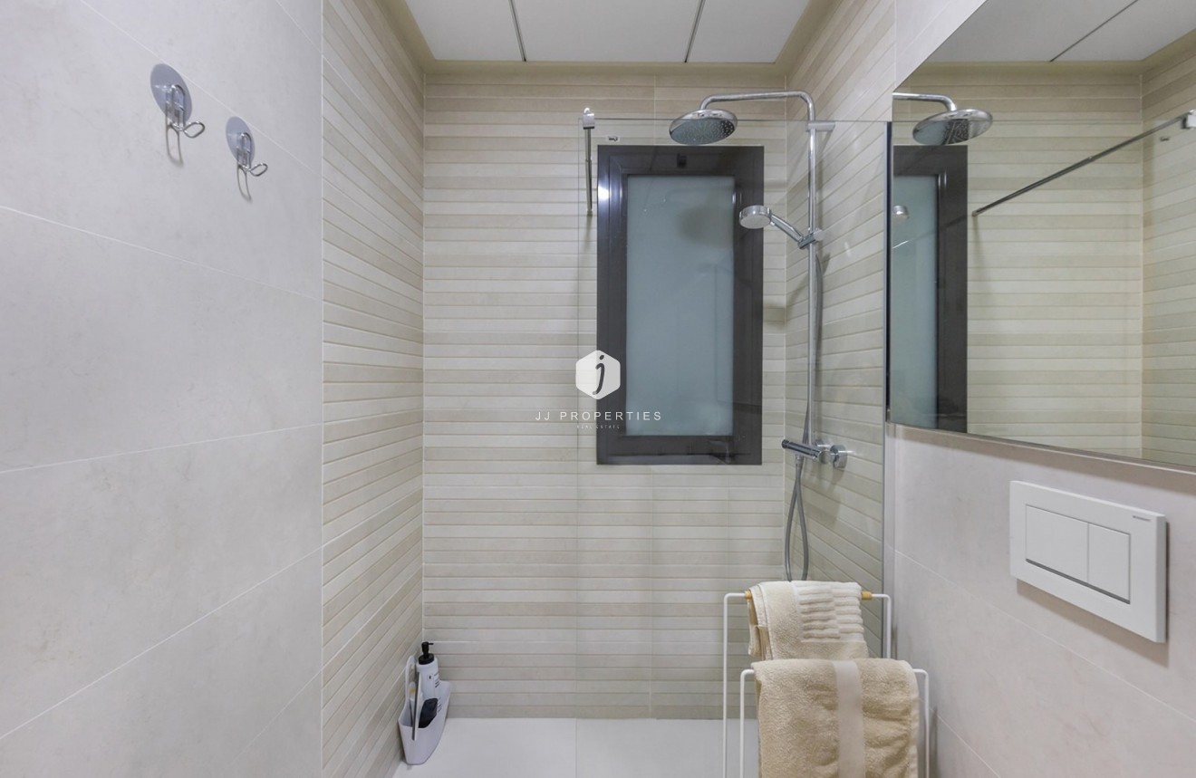 D'occasion - Appartement -
Torrevieja - Costa Blanca