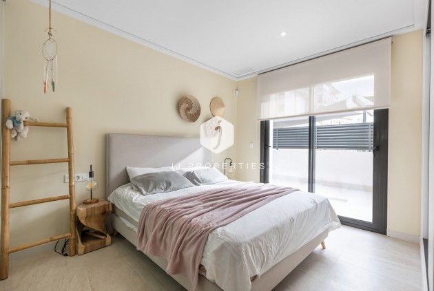 D'occasion - Appartement -
Torrevieja - Costa Blanca