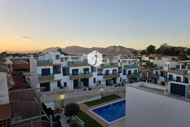 New Build - Chalet -
Bigastro - pueblo