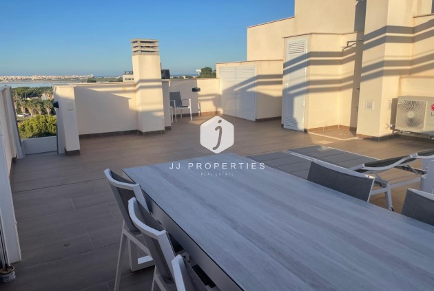 Resale - Apartment / flat -
Los Balcones - Costa Blanca