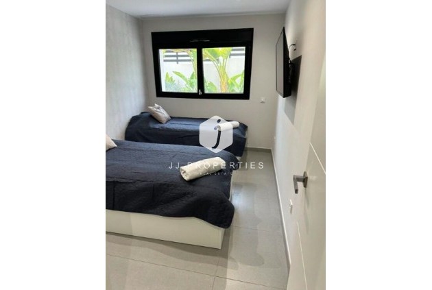 Resale - Villa -
Los Balcones - Costa Blanca