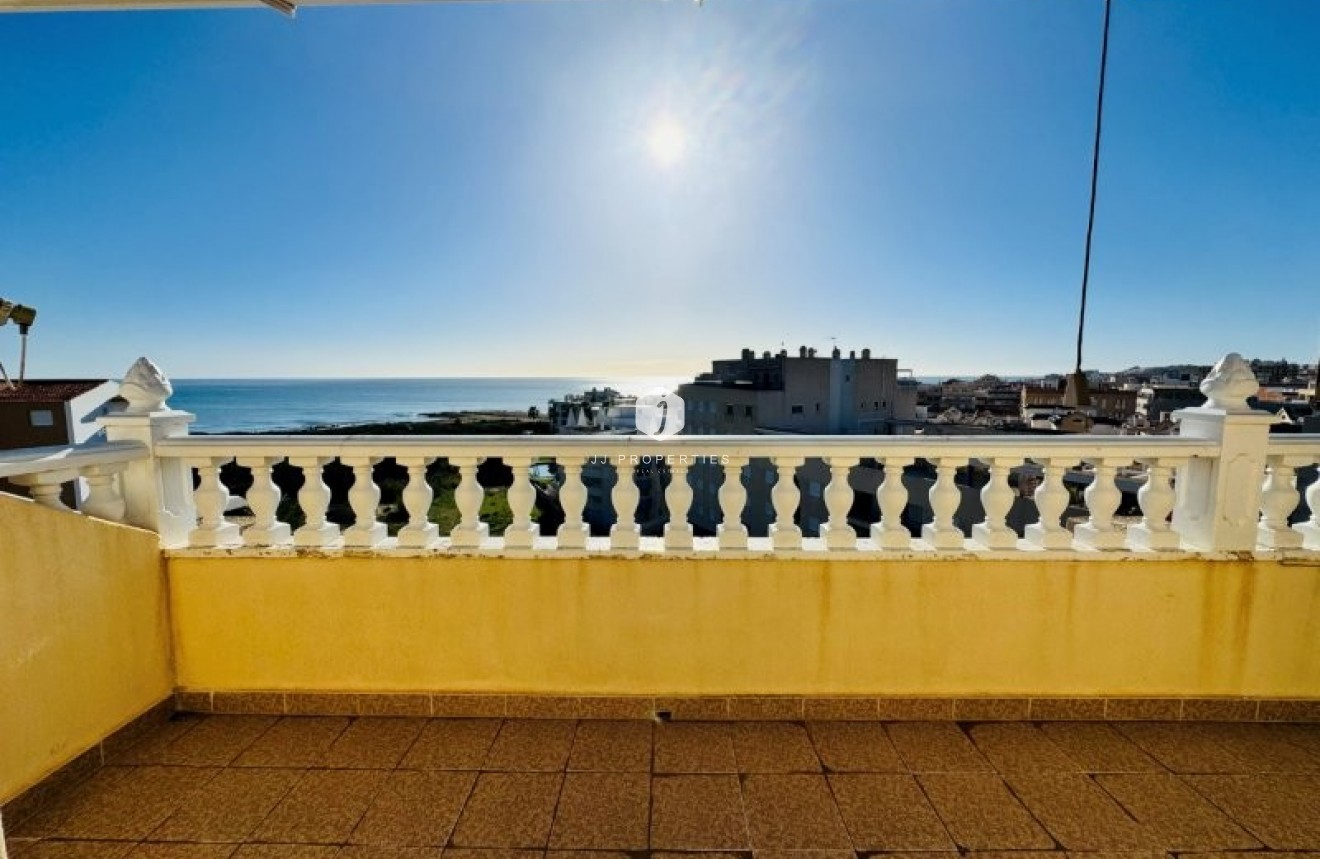 Resale - Penthouse -
La Mata - Costa Blanca