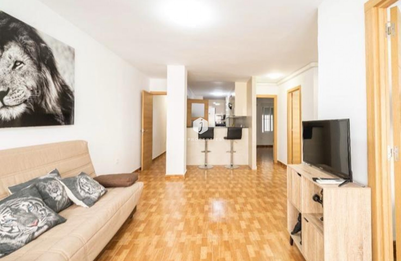D'occasion - Appartement -
Torrevieja - La Mata Pueblo