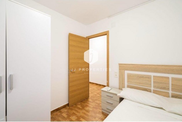 D'occasion - Appartement -
Torrevieja - La Mata Pueblo