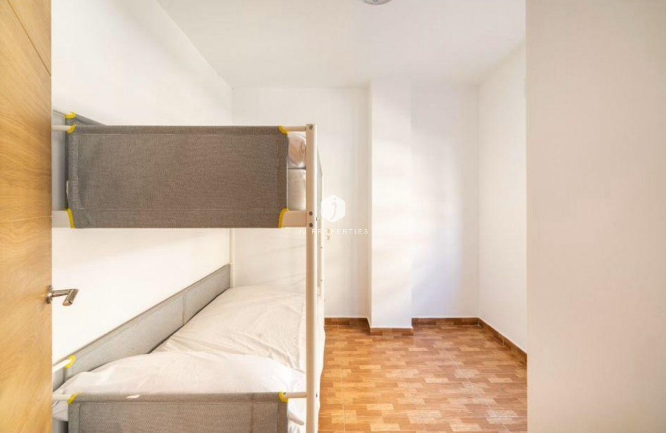 D'occasion - Appartement -
Torrevieja - La Mata Pueblo