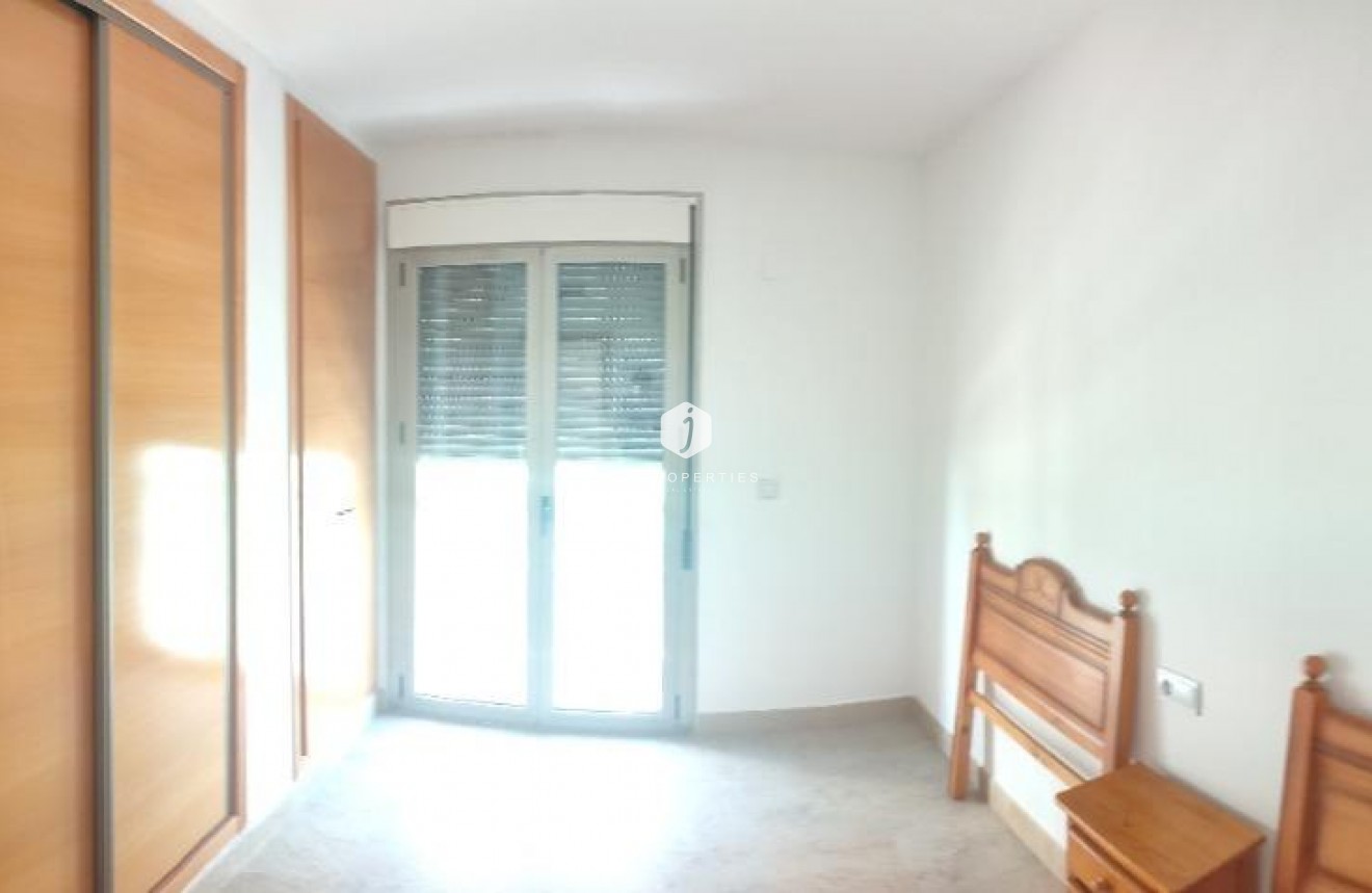 Resale - Apartment / flat -
Torrevieja - Estacion de autobuses