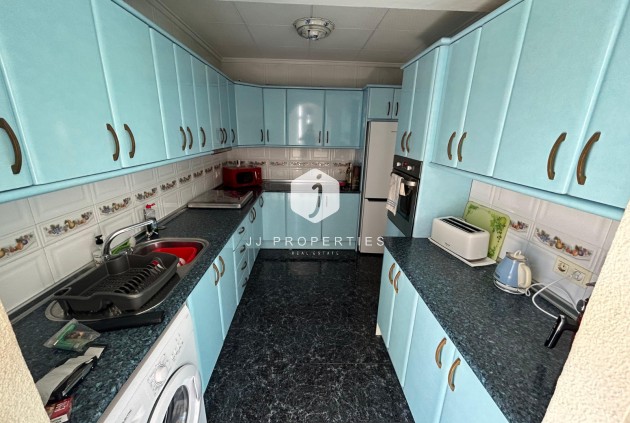 Resale - Chalet -
Torrevieja - Costa Blanca