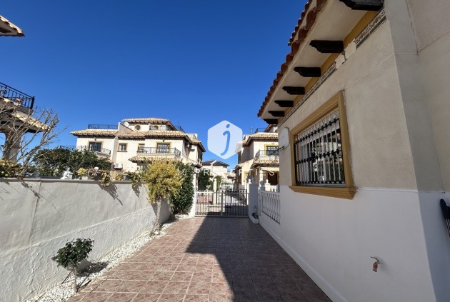 Resale - Chalet -
Cabo Roig - Costa Blanca