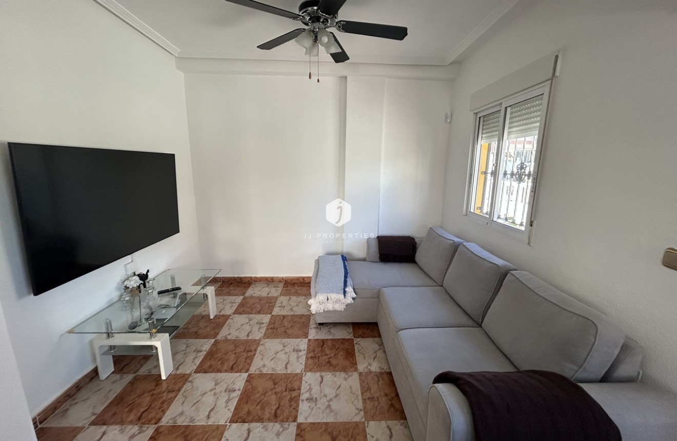 Resale - Chalet -
Cabo Roig - Costa Blanca