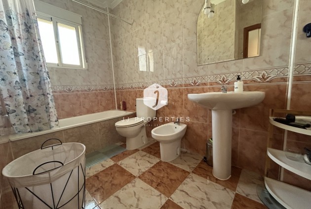 Resale - Chalet -
Cabo Roig - Costa Blanca