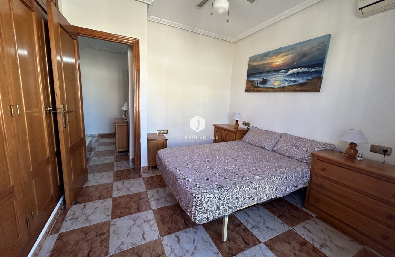 Resale - Chalet -
Cabo Roig - Costa Blanca