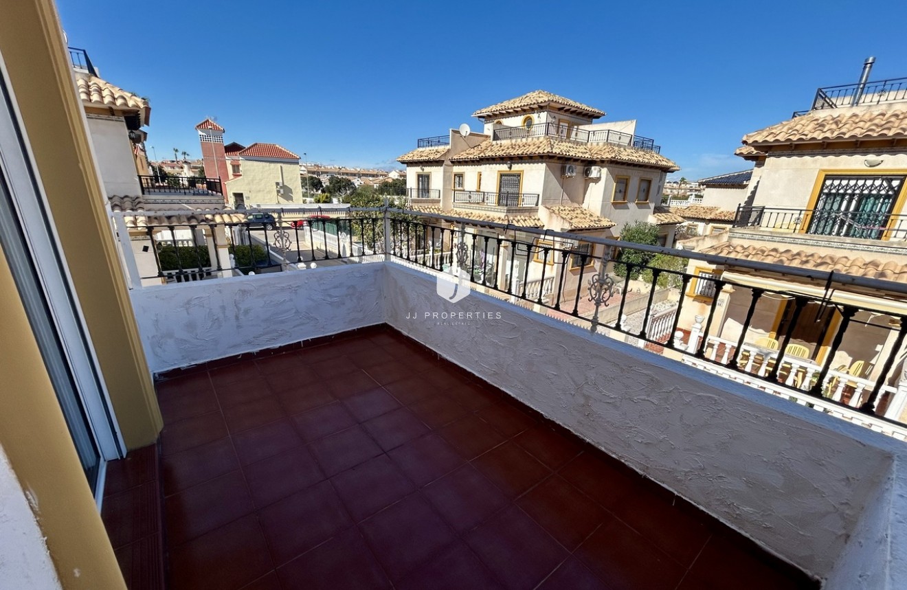 Resale - Chalet -
Cabo Roig - Costa Blanca