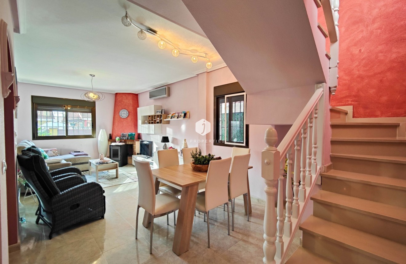 Tweedehands - Villa -
Guardamar del Segura - Costa Blanca