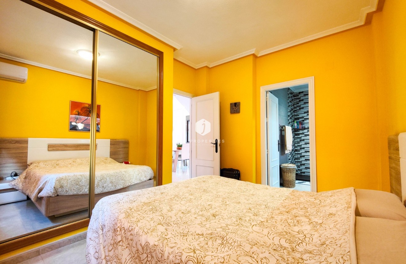 Tweedehands - Villa -
Guardamar del Segura - Costa Blanca