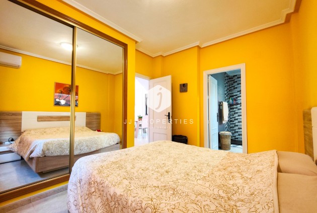 Tweedehands - Villa -
Guardamar del Segura - Costa Blanca