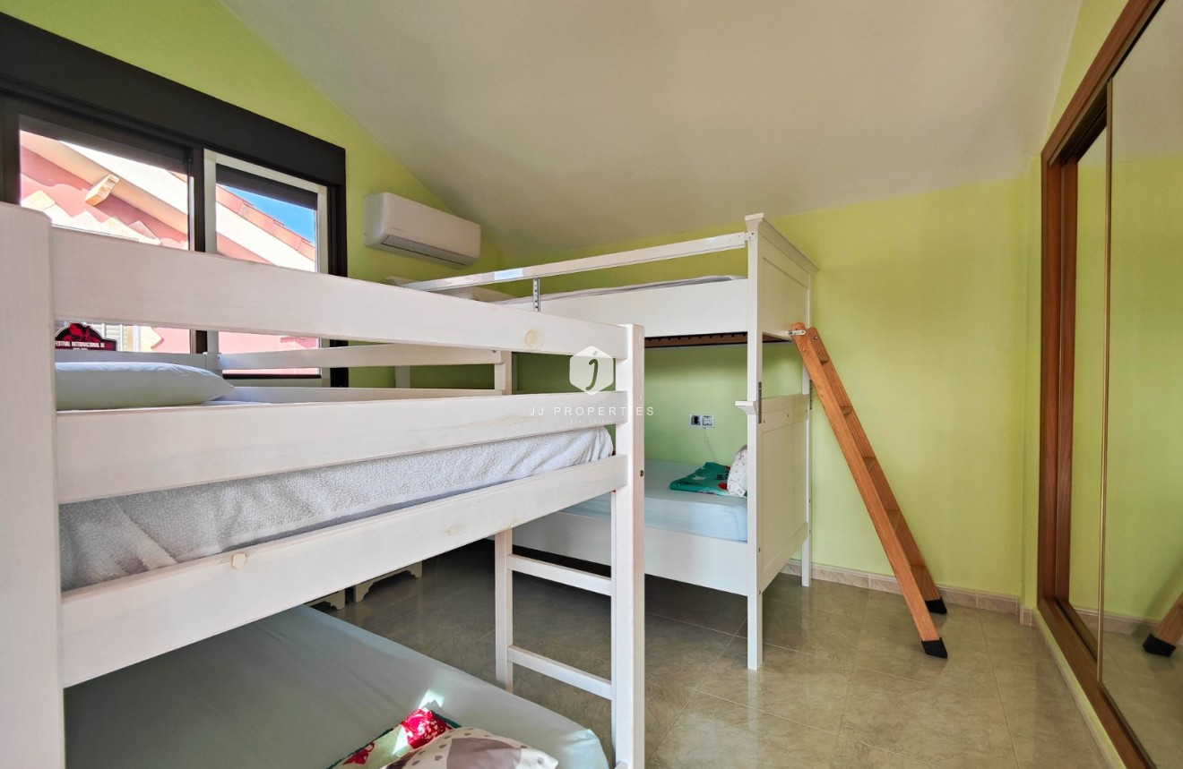 Tweedehands - Villa -
Guardamar del Segura - Costa Blanca