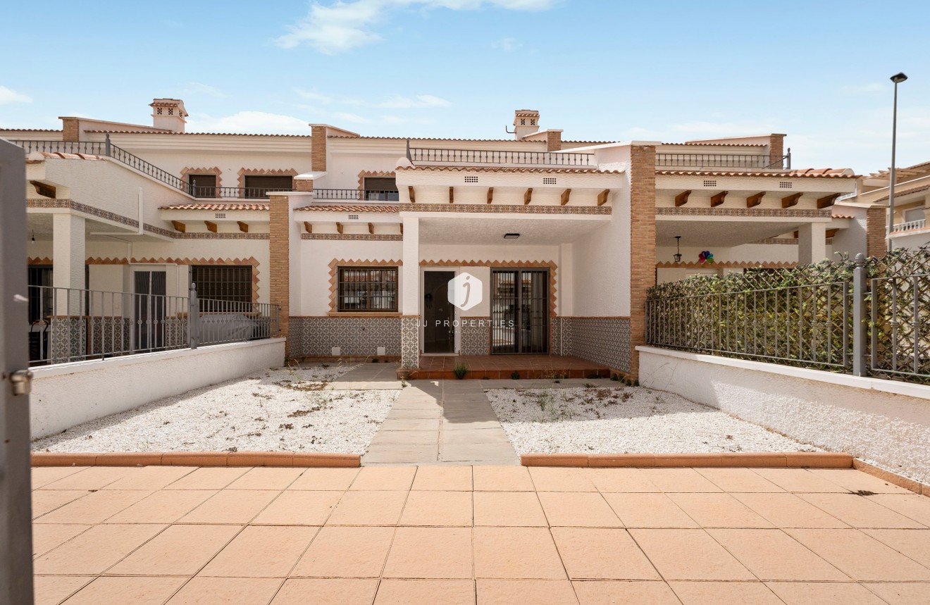 Resale - Chalet -
San Miguel de Salinas - Inland