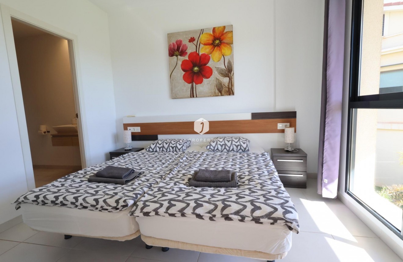 D'occasion - Appartement -
Orihuela Costa - Costa Blanca
