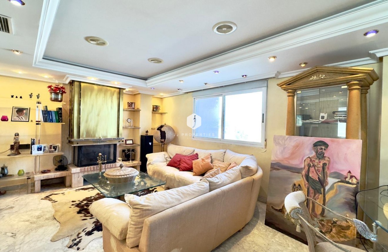 D'occasion - Attique -
Torrevieja - Centro