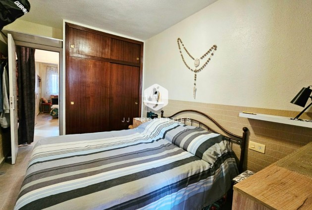 D'occasion - Appartement -
Torrevieja - Playa de los Naufragos