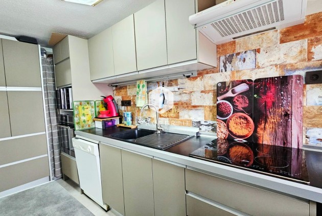 D'occasion - Appartement -
Torrevieja - Playa de los Naufragos