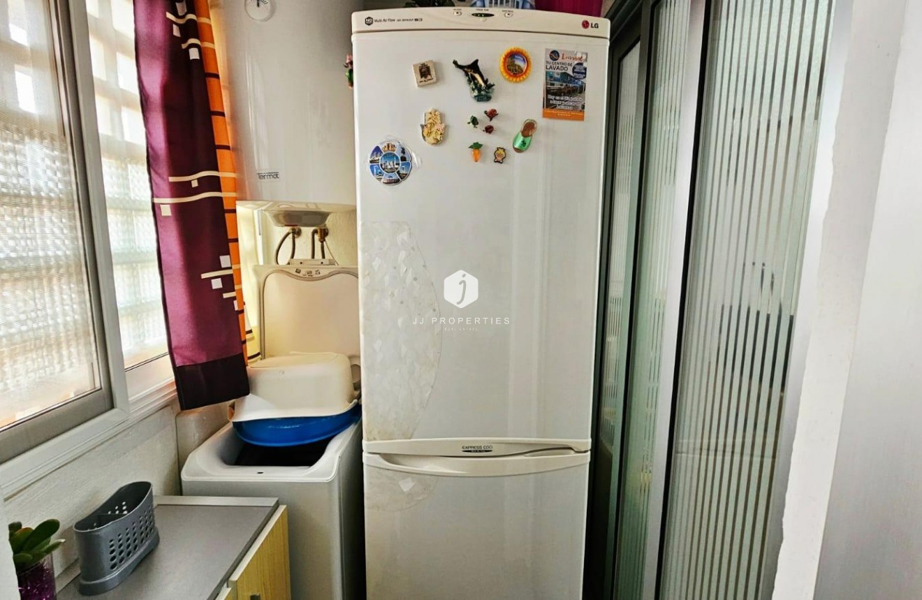 D'occasion - Appartement -
Torrevieja - Playa de los Naufragos