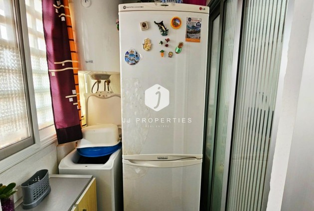 D'occasion - Appartement -
Torrevieja - Playa de los Naufragos