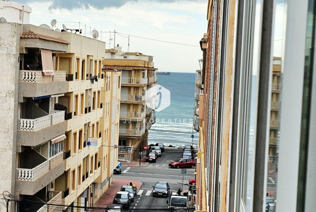 D'occasion - Appartement -
Torrevieja - Playa de los Naufragos