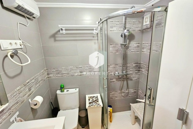 D'occasion - Appartement -
Torrevieja - Playa de los Naufragos