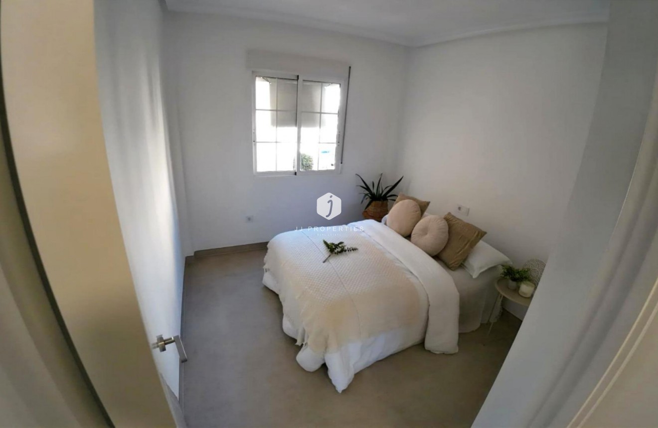 Resale - Apartment / flat -
Orihuela Costa - Lomas de Cabo Roig