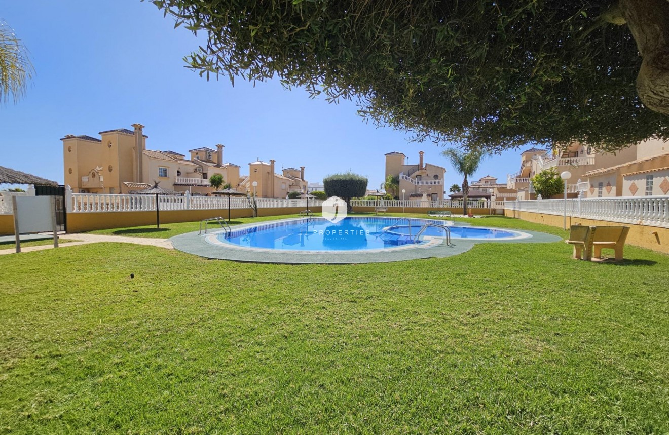Resale - Apartment / flat -
Orihuela Costa - Lomas de Cabo Roig