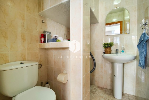 Resale - Chalet -
Orihuela Costa - Costa Blanca