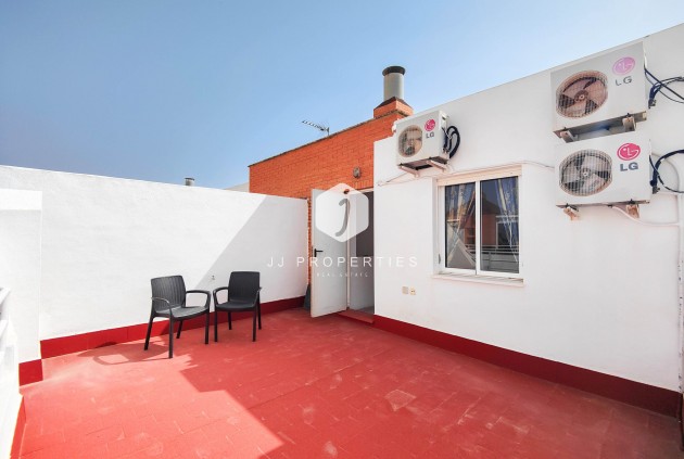 Resale - Chalet -
Orihuela Costa - Costa Blanca